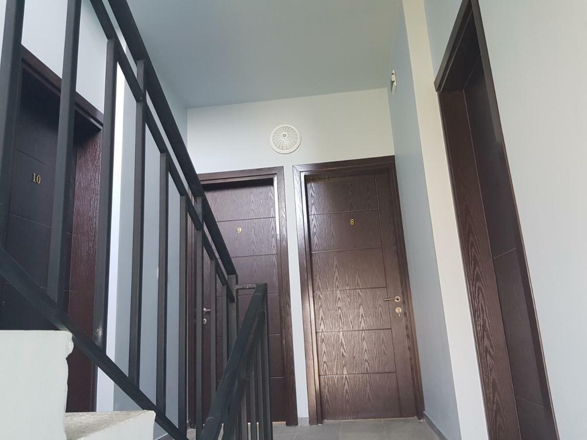 Femily Hotel In Batumi Mareti Str 2 ภายนอก รูปภาพ